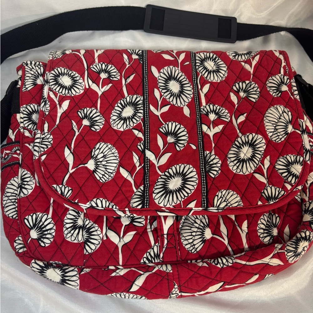 Vera Bradley Messenger Bag Deco Daisy